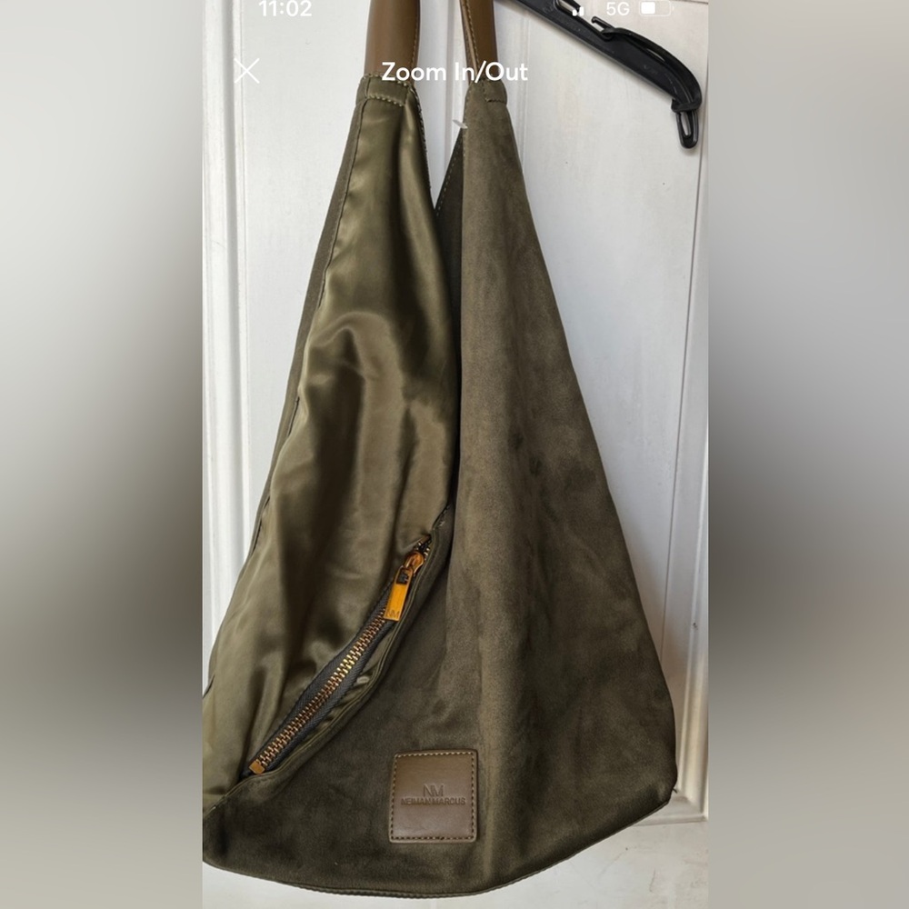 NEIMAN MARCUS BAG